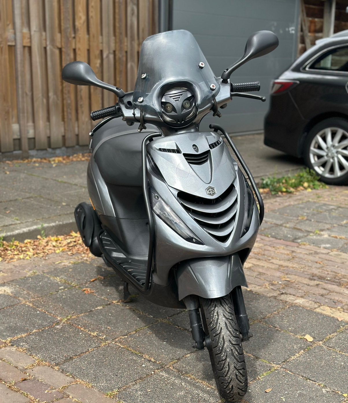 Piaggio Zip Met een grote beurt (twv €600), Ophalen, Gebruikt, Maximaal 45 km/u, Zip