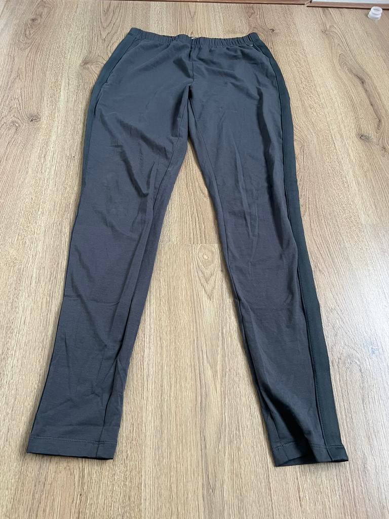 Sandwich grijze legging m katoen, Kleding | Dames, Broeken en Pantalons, Maat 38/40 (M), Ophalen of Verzenden, Zo goed als nieuw