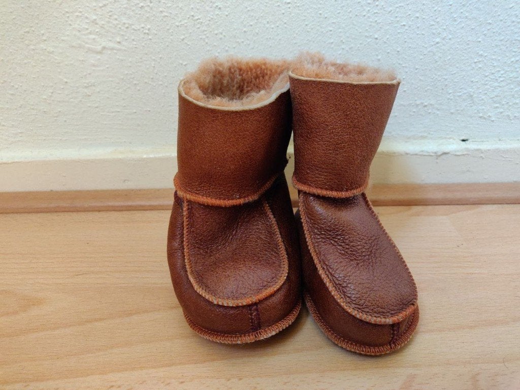 Gevoerde babyslofjes mt 16/17, Kinderen en Baby's, Babykleding | Schoentjes en Sokjes, Slofjes, Jongetje of Meisje, Nieuw, Ophalen of Verzenden