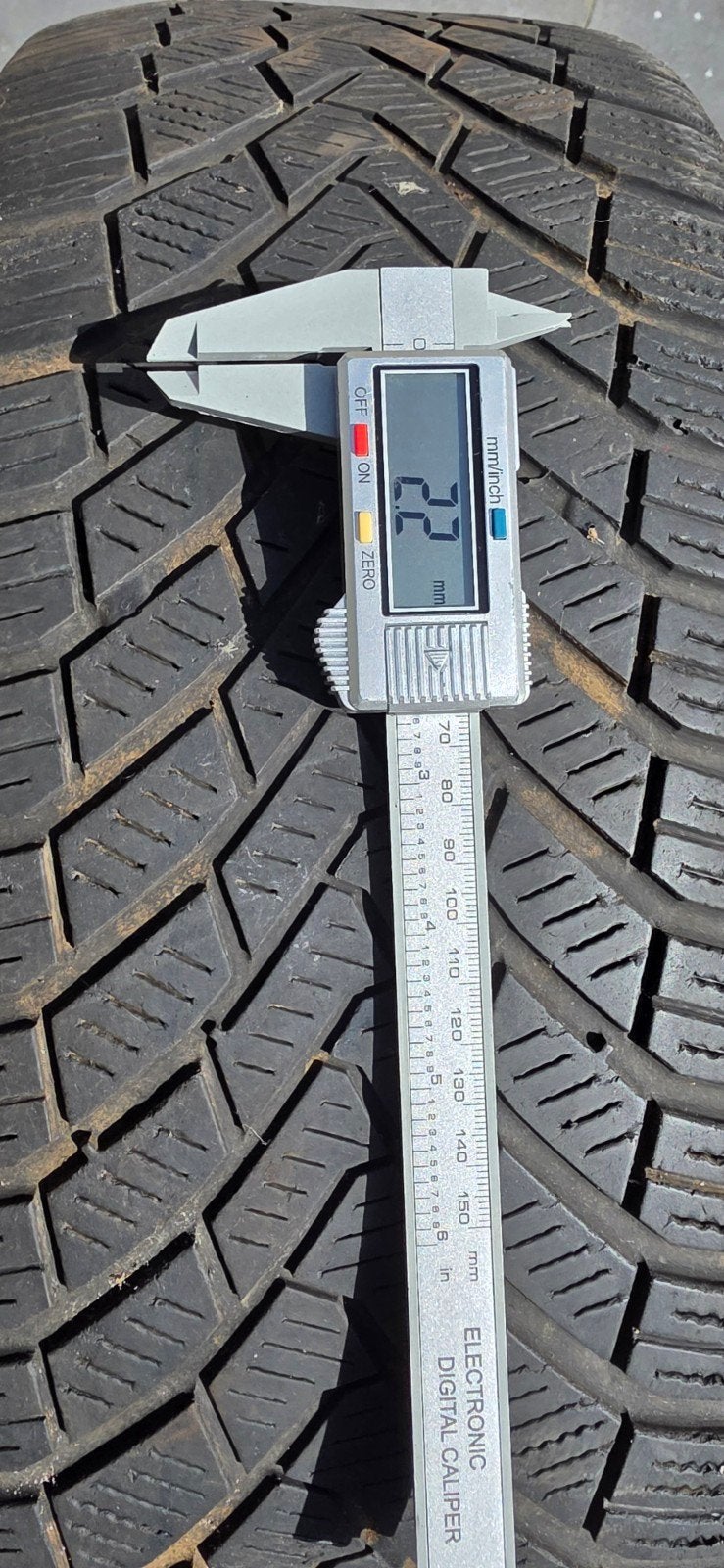 Reserveband met stalen velg voor VW Passat (ET 42), Ophalen