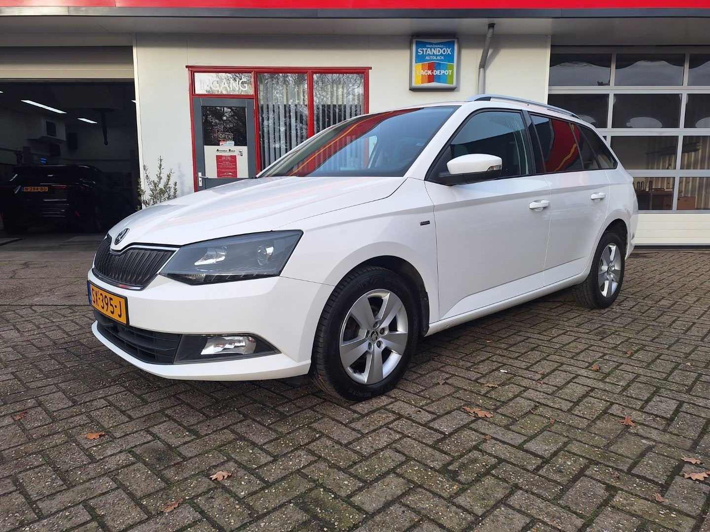 Skoda Fabia Combi 1.0 TSI 95pk CARPLAY / NAVI / CRUISE, Auto's, Skoda, Euro 6, 95 pk, Origineel Nederlands, Handgeschakeld