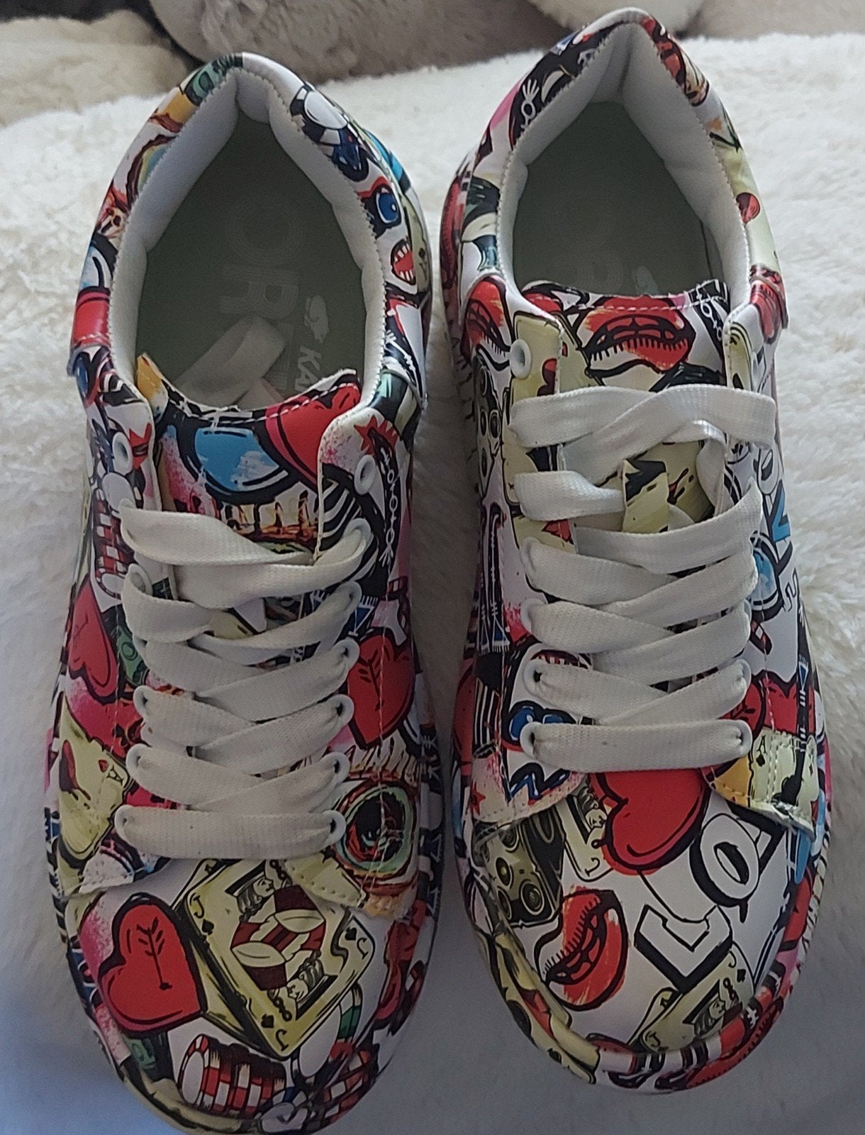 Leuke graffiti schoenen, Overige kleuren, Ophalen of Verzenden, Sneakers of Gympen, Zo goed als nieuw