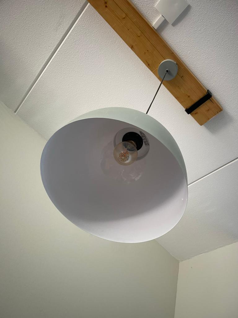Hanglampen met steigerhout balk, Ophalen of Verzenden, Zo goed als nieuw, Hout, 75 cm of meer