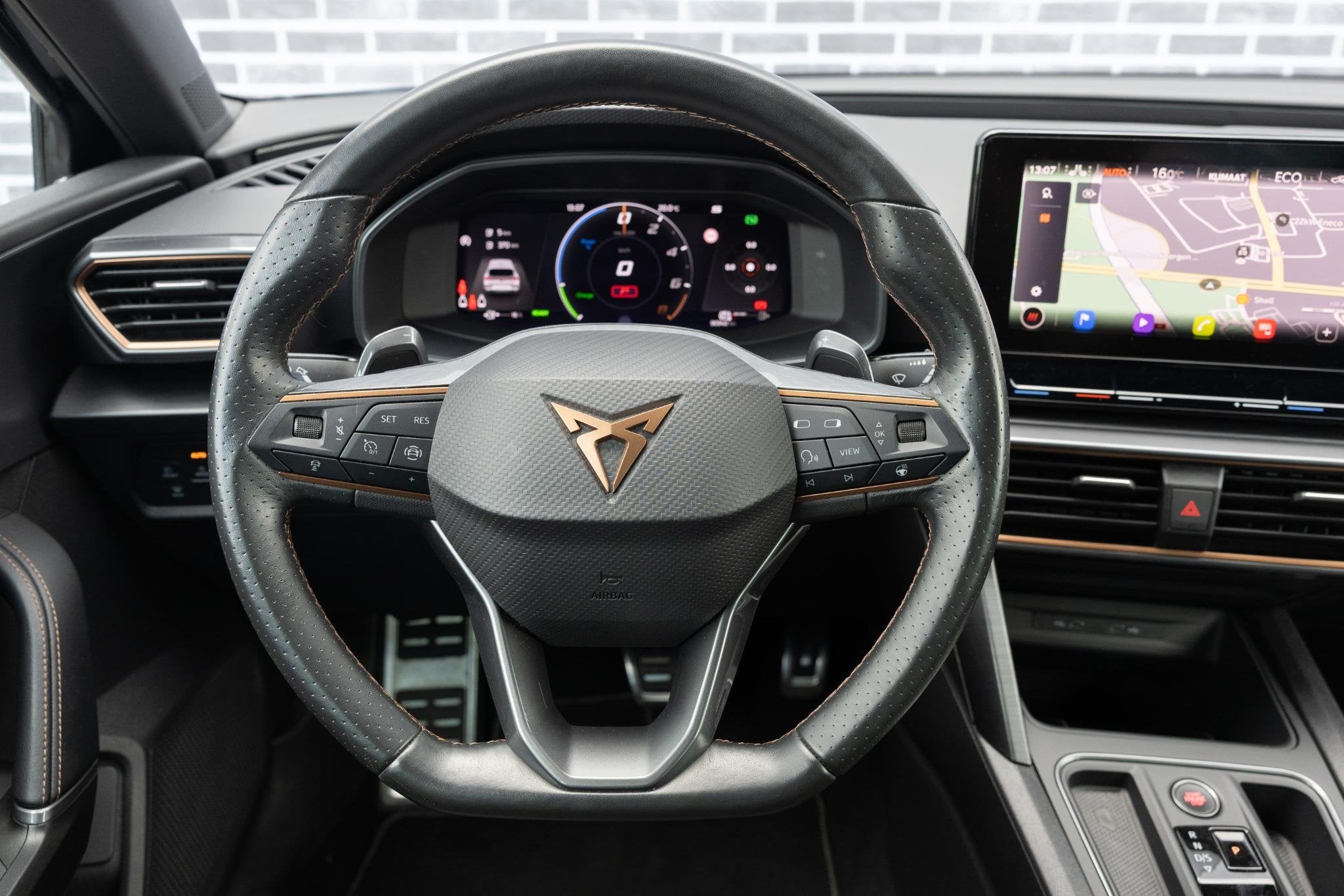 CUPRA Leon 1.4 e-Hybrid VZ Adrenaline | Achteruitrijcamera |, Gebruikt, 4 cilinders, Leon, Zwart