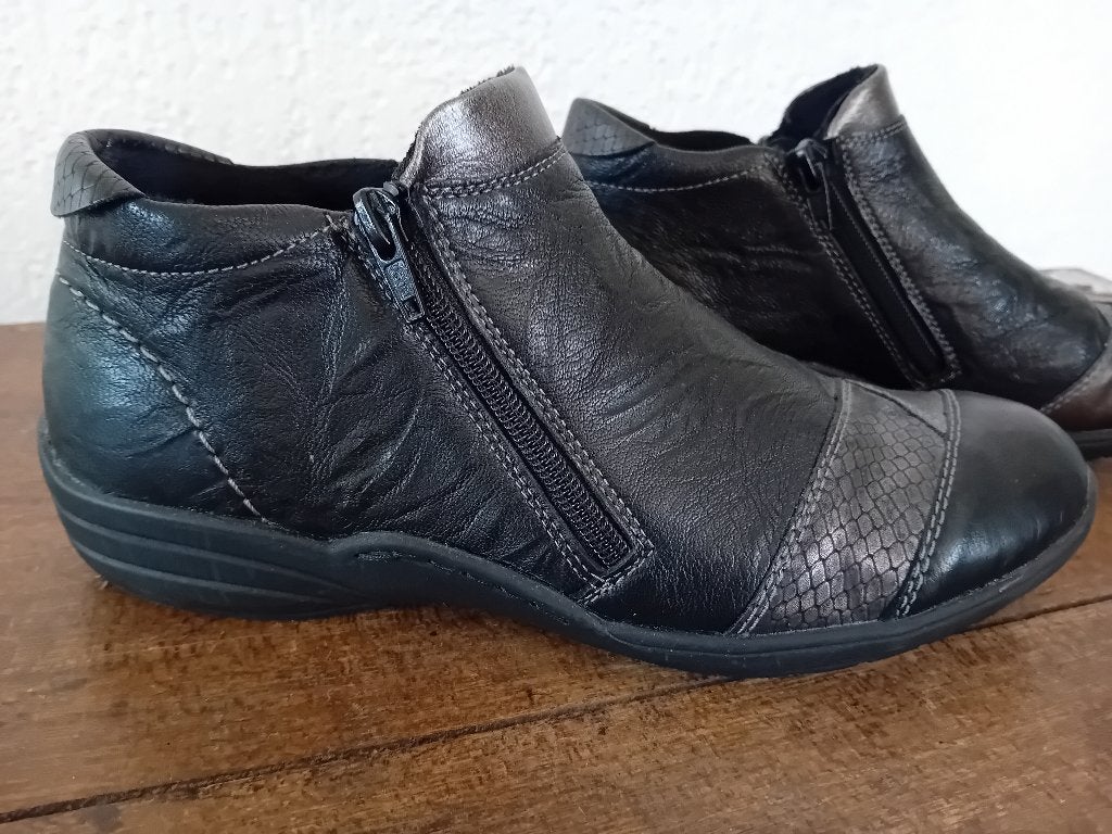 Remonte damesschoenen maat 40,zwart/grijs,leer ,zgan, Schoenen met lage hakken, Zwart, Remonte, Ophalen of Verzenden