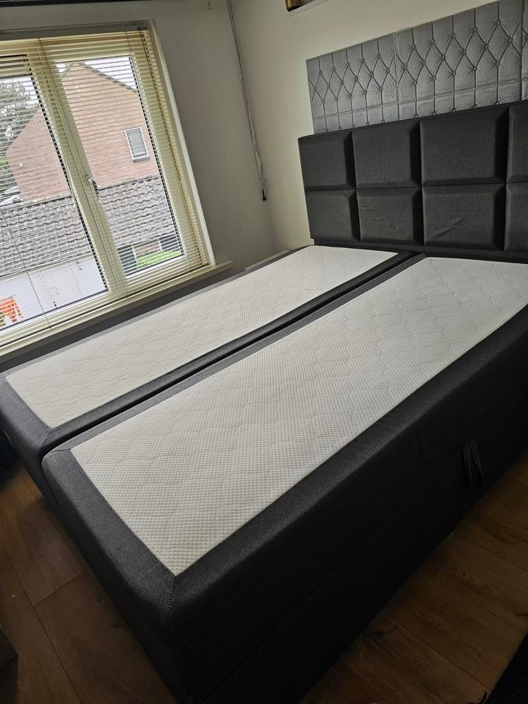 Tweepersoons boxspring met hoofdbord en matrassen, Huis en Inrichting, Slaapkamer | Bedden, Tweepersoons, Ophalen of Verzenden