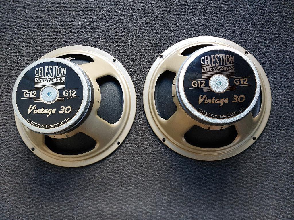 2x Celestion Vintage 30 8 ohm ZGAN