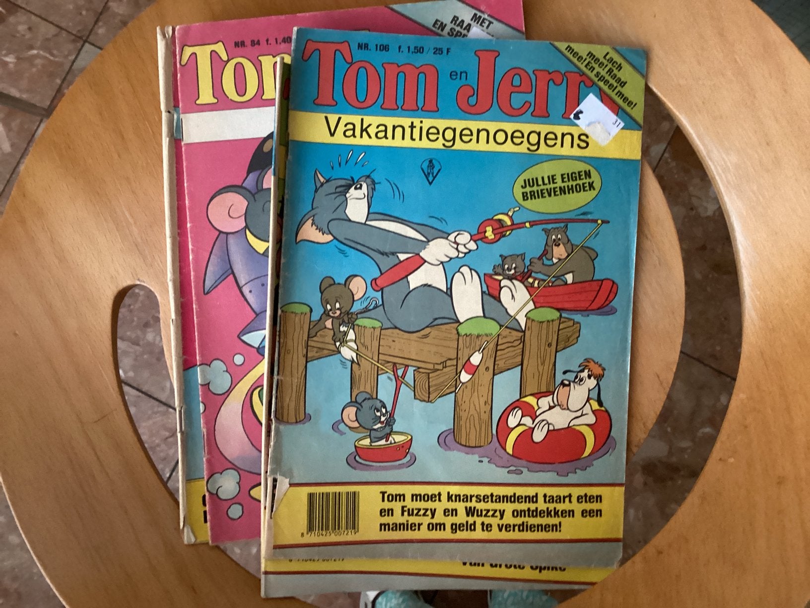 Tom & Jerry (4)  per stuk, Eén stripboek, Ophalen of Verzenden, Zo goed als nieuw