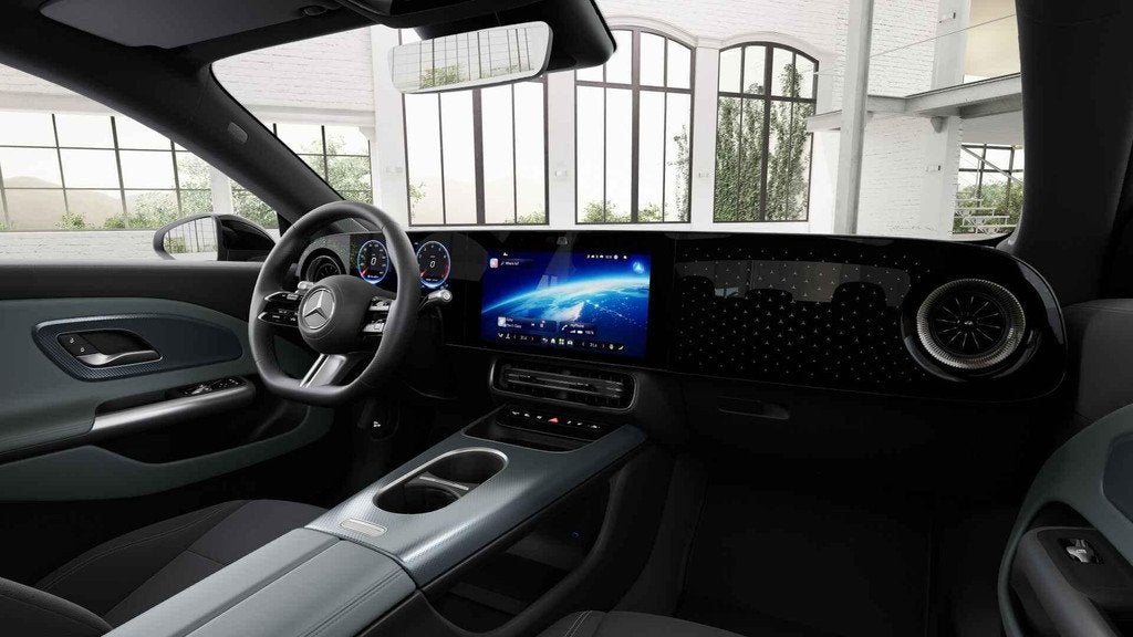 Mercedes-Benz CLA-klasse 180 Business Solution AMG | Night |, Auto's, Mercedes-Benz, CLA, 4 cilinders, Bedrijf, Nieuw