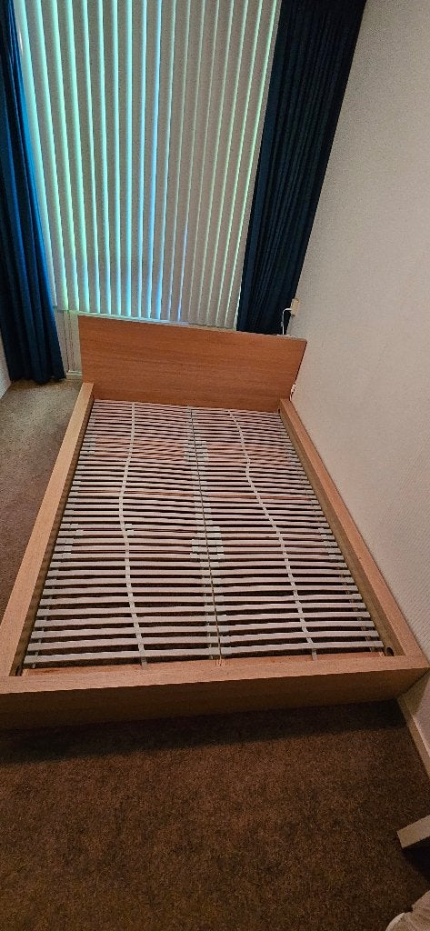 IKEA Malm bedframe 140x200cm zo goed als nieuw, Ophalen, Bruin, Tweepersoons, 140 cm