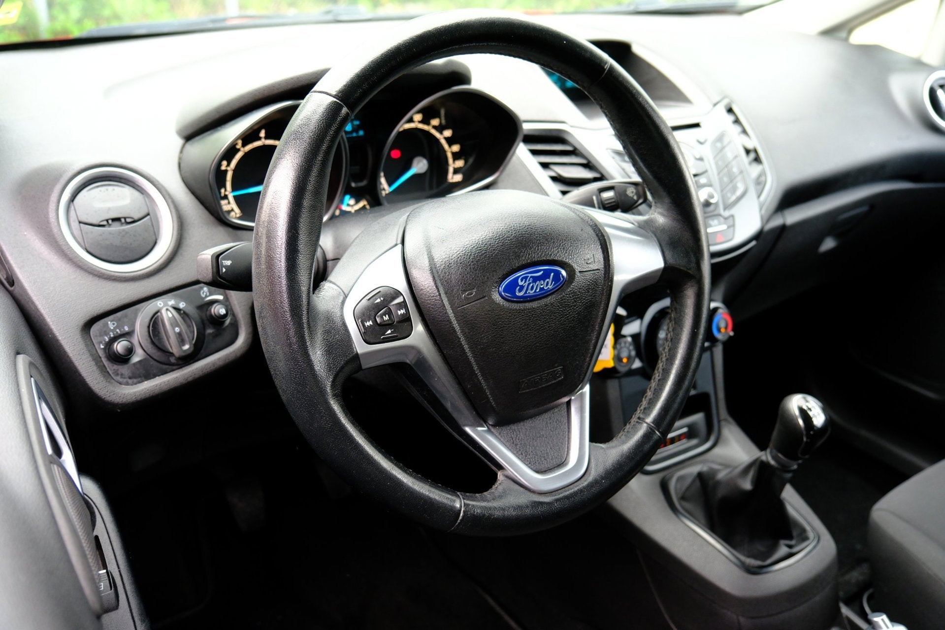 Foto 6 van Ford Fiesta 1.0 Style Airco|Stoelverw|Voorruit verw