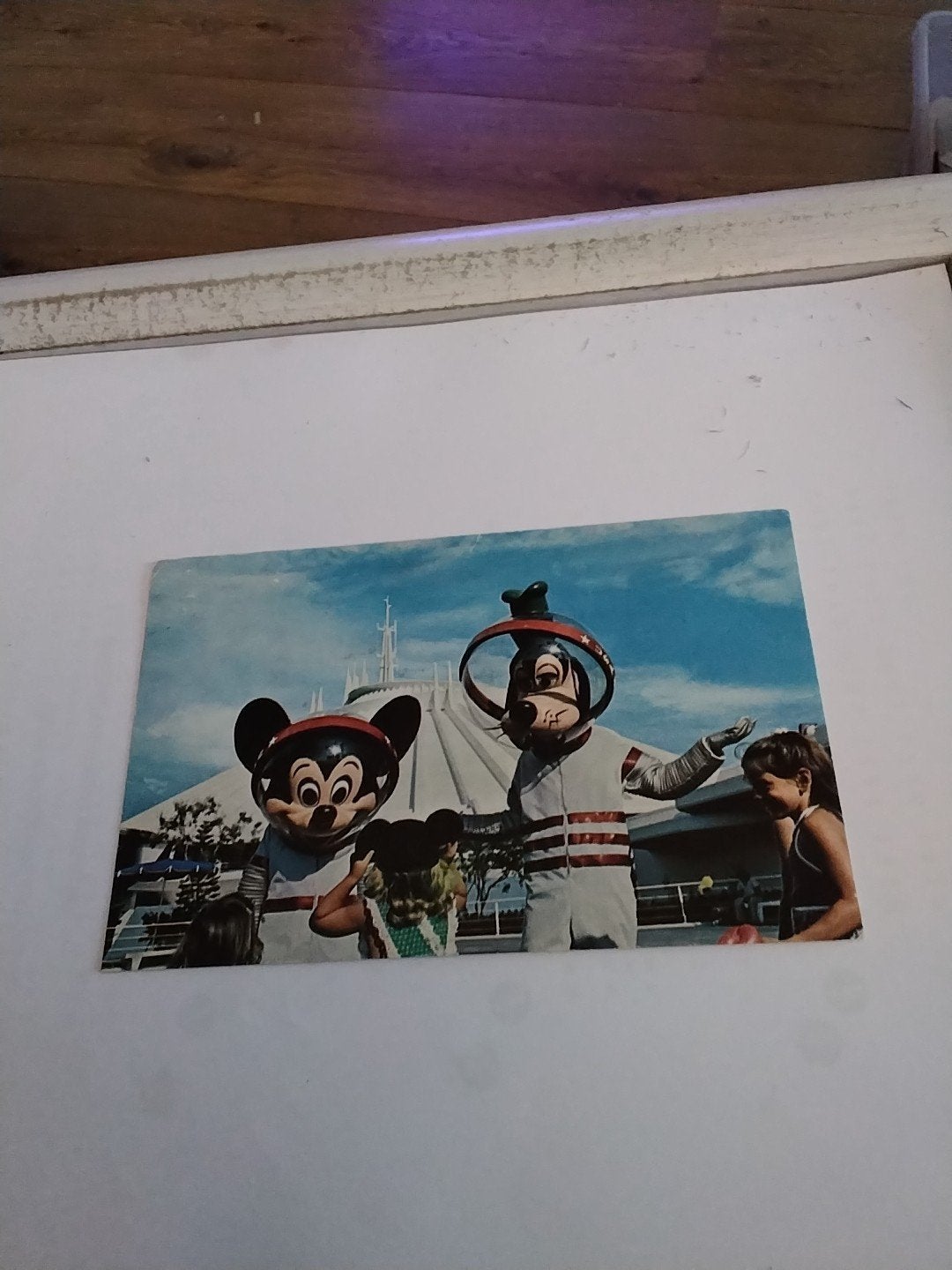 Vintage Disney World Ansichtkaart Mickey & Goofy 1976, Verzamelen, Ansichtkaarten | Themakaarten, Ophalen of Verzenden, 1960 tot 1980