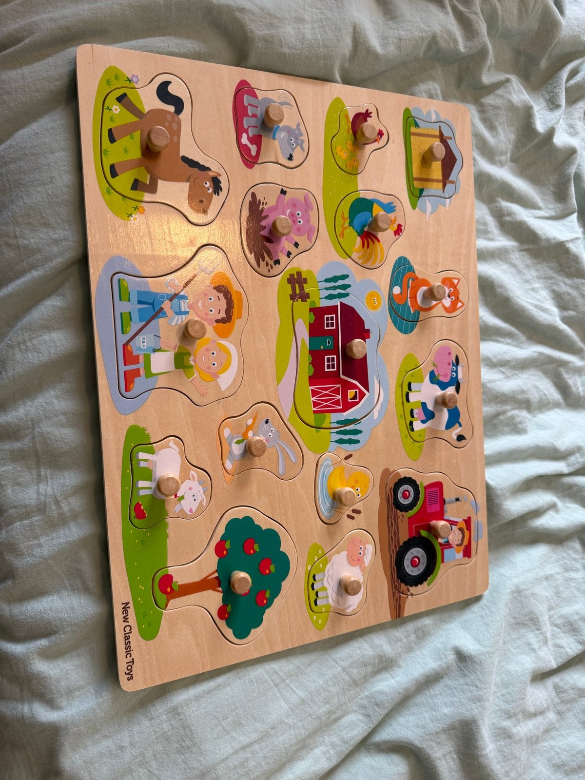Houten Boerderij Puzzel met Dieren, 10 tot 50 stukjes, Ophalen of Verzenden, Zo goed als nieuw, Van hout