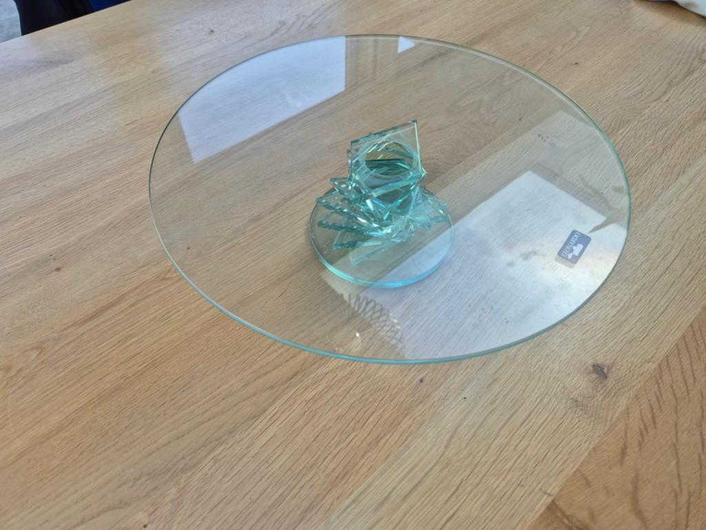 Taartschaal Leonardo 33 cm., Huis en Inrichting, Ophalen, Zo goed als nieuw, Rond, Riet
