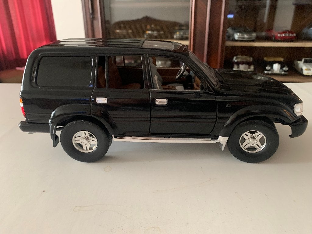 toyota landcuiser on leicesie no 92090    1992, Ophalen of Verzenden, Zo goed als nieuw, Auto, Overige merken