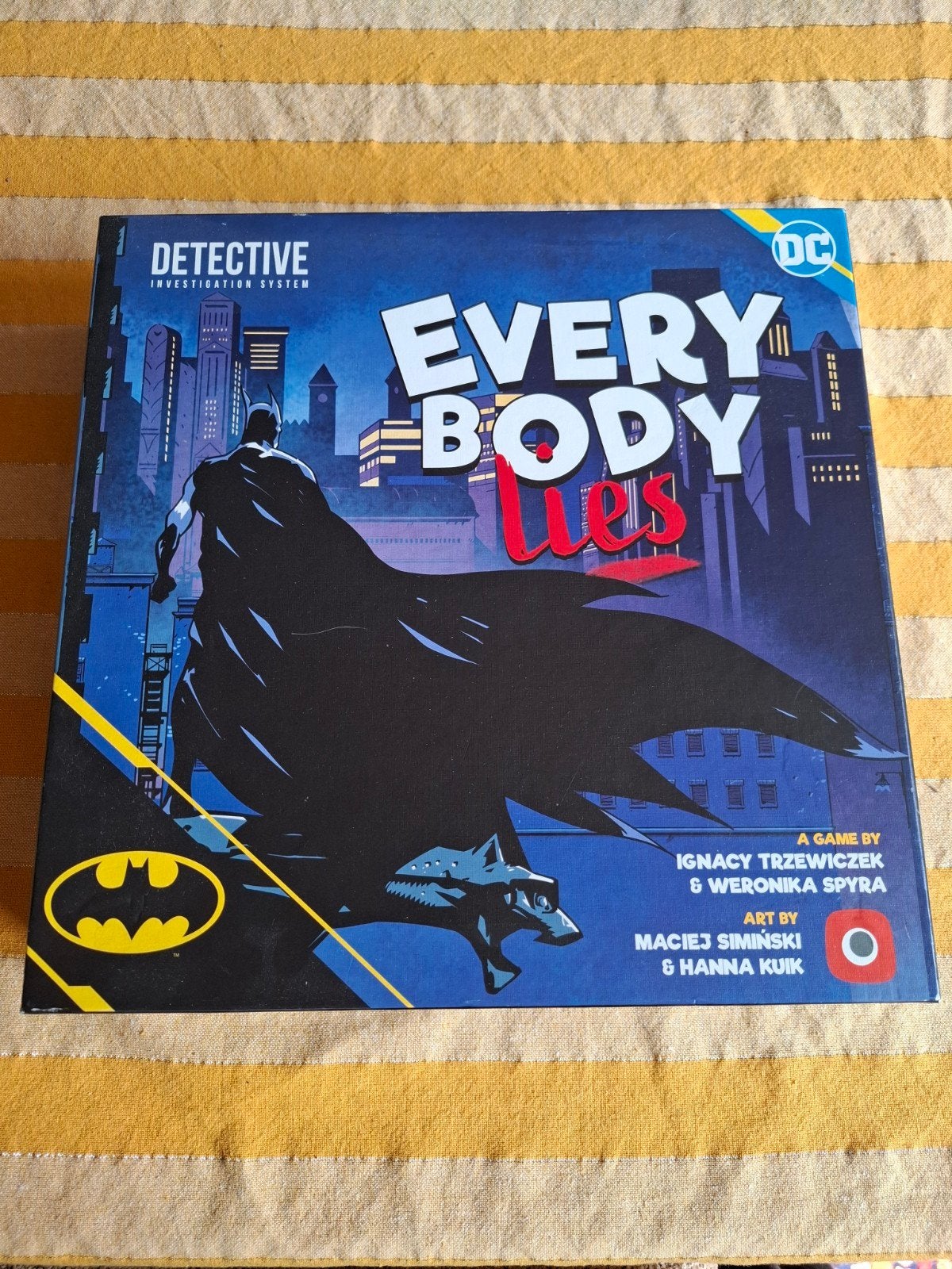 Everybody lies, 4 missions in Gotham city, Ophalen of Verzenden