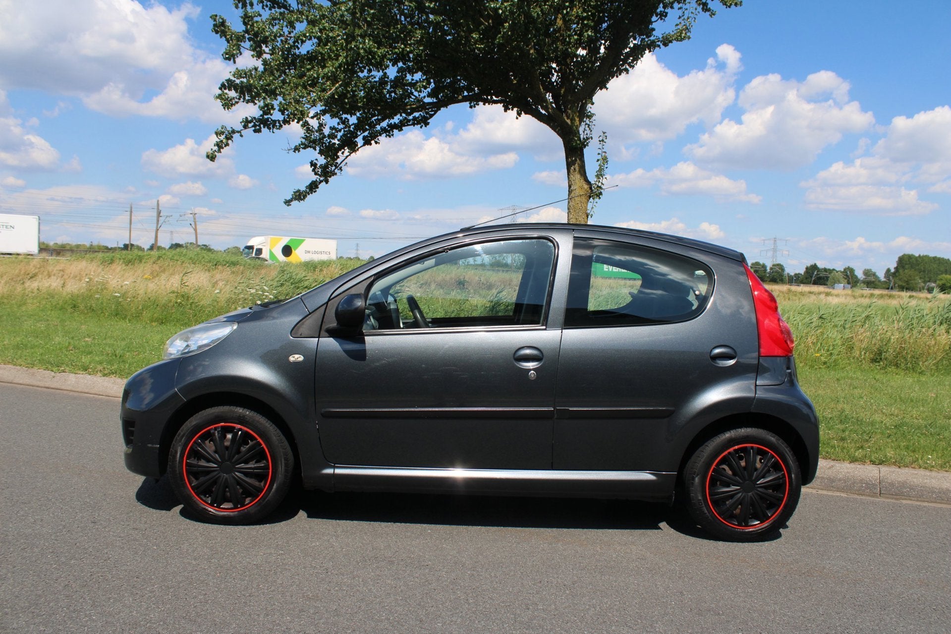 Peugeot 107 1.0-12V XS Airco, Voorwielaandrijving, Euro 5, Stof, Gebruikt
