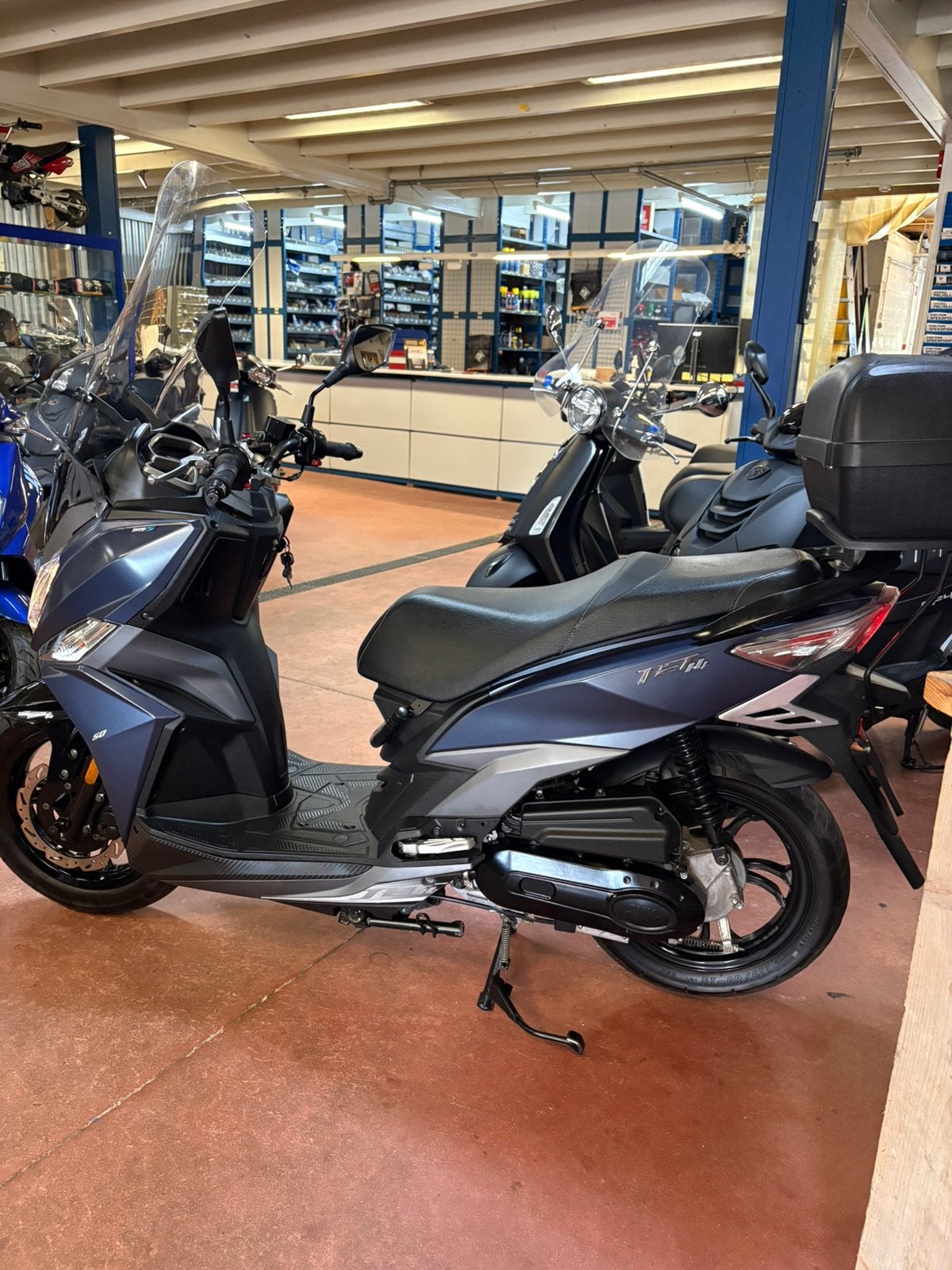 Gebro scooters: Sym jet 14 45KM BJ2022 nette staat, Fietsen en Brommers, Scooters | SYM, Gebruikt, Overige modellen, Maximaal 45 km/u