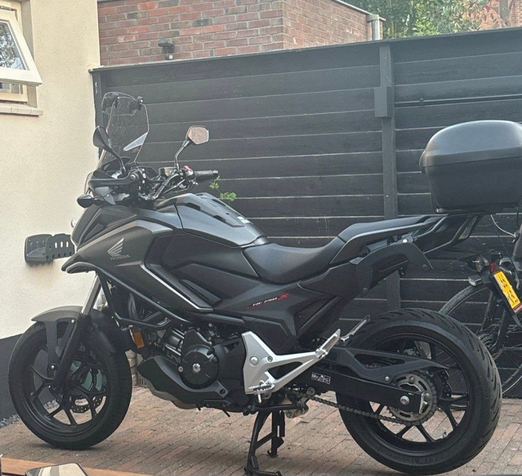 Honda NC750X DCT 2019 Recent onderhoud, met handvatverwarmin, Motoren, ABS, 2 cilinders, Occasion, Particulier