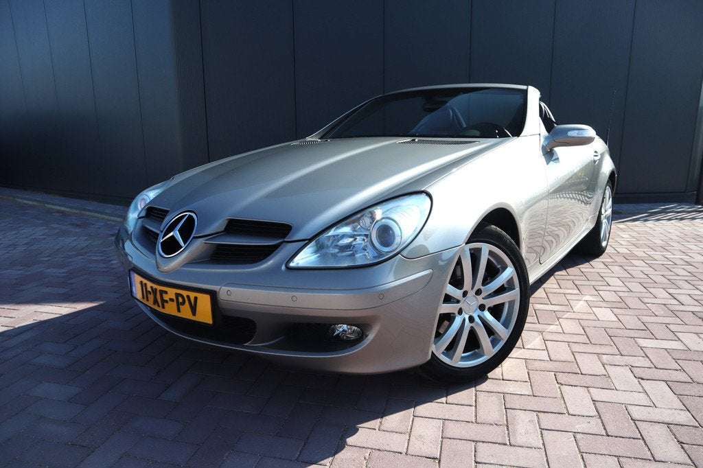 Mercedes-Benz SLK 200 K Automaat Leder Navigatie Carplay Etc, Auto's, Mercedes-Benz, Automaat, 12 maanden, Achterwielaandrijving