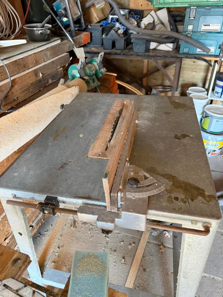 Zaagtafel, Minder dan 25 mm, Ophalen of Verzenden, Zo goed als nieuw, Plank