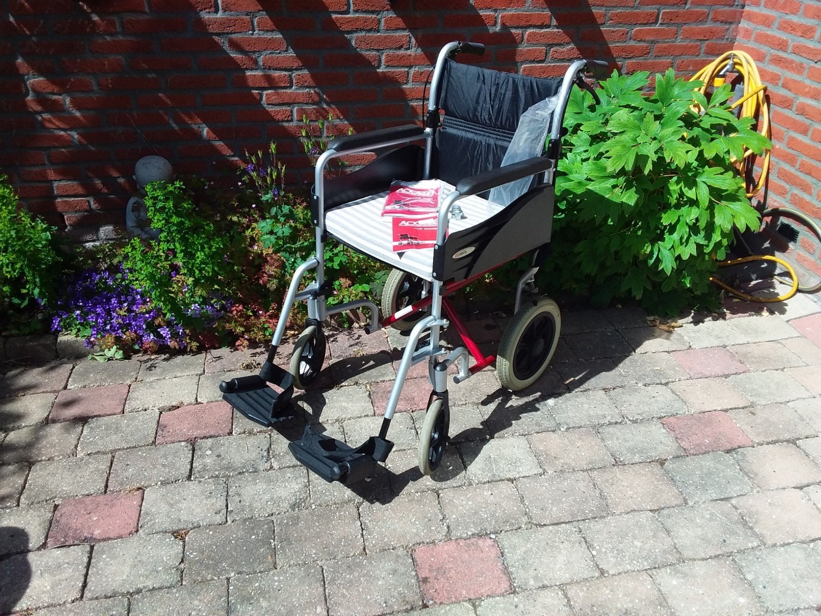 Inklapbare rolstoel kleur donker rood, Diversen, Rolstoelen, Ophalen, Duwrolstoel