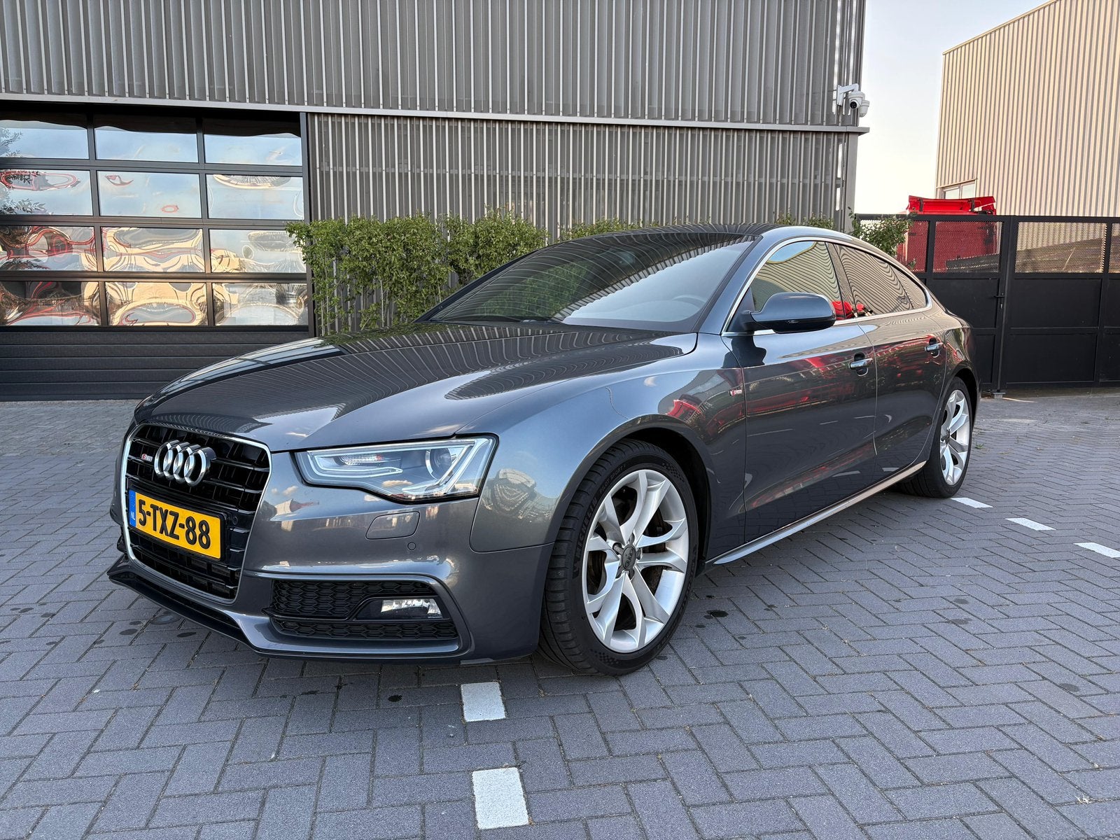 Audi A5 1.8 Tfsi / 3x S-Line / 235pk / Sportback / 2014, Auto's, Voorwielaandrijving, Zwart, 4 cilinders, Origineel Nederlands