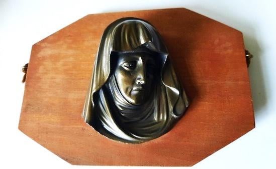 Vintage Wandbord Heilige Maria bronslook op hout, Ophalen, Gebruikt, Overige typen