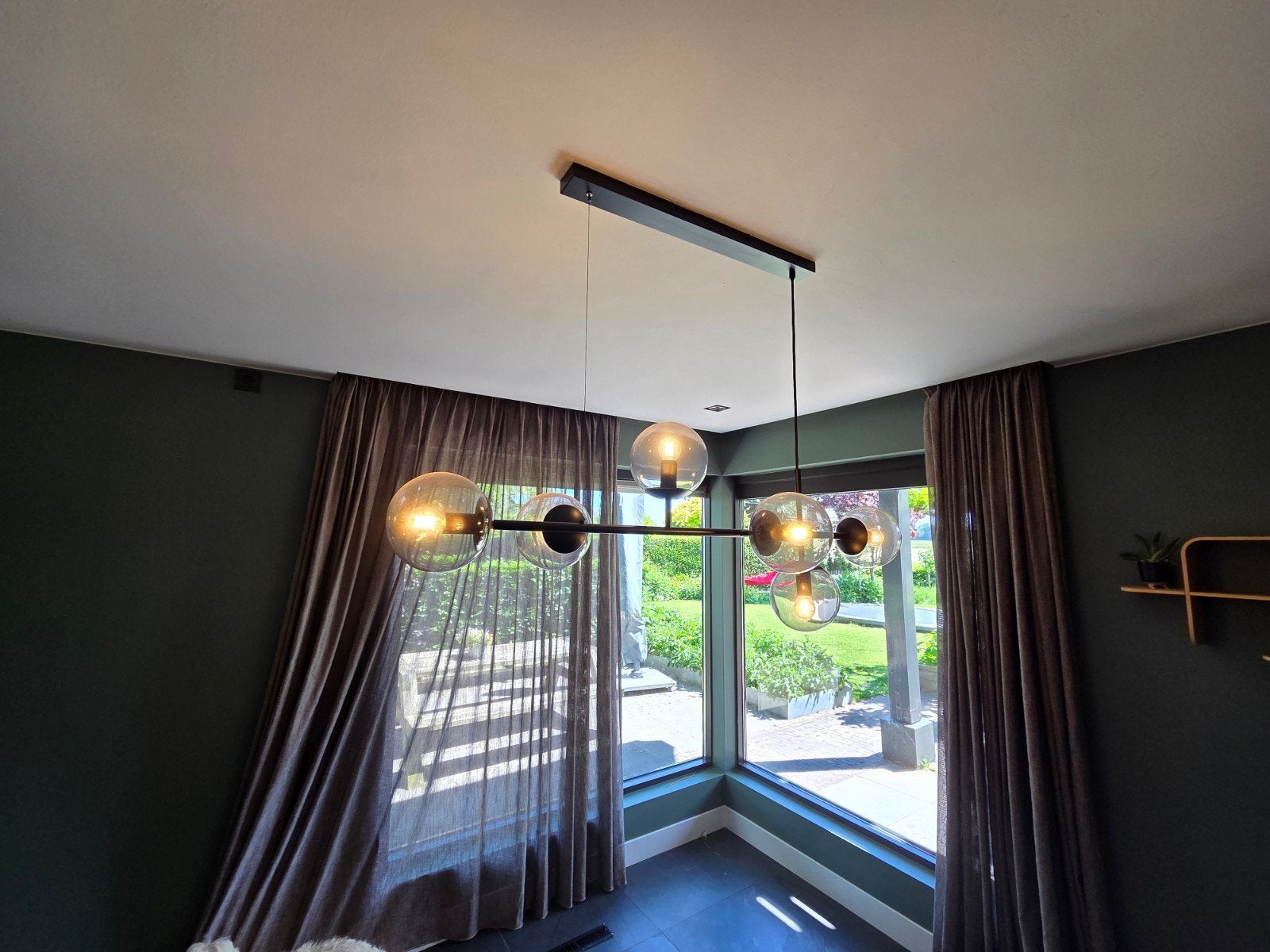 Moderne hanglamp met 6 glazen bollen, Ophalen, Zo goed als nieuw, Glas, Modern, Industrieel