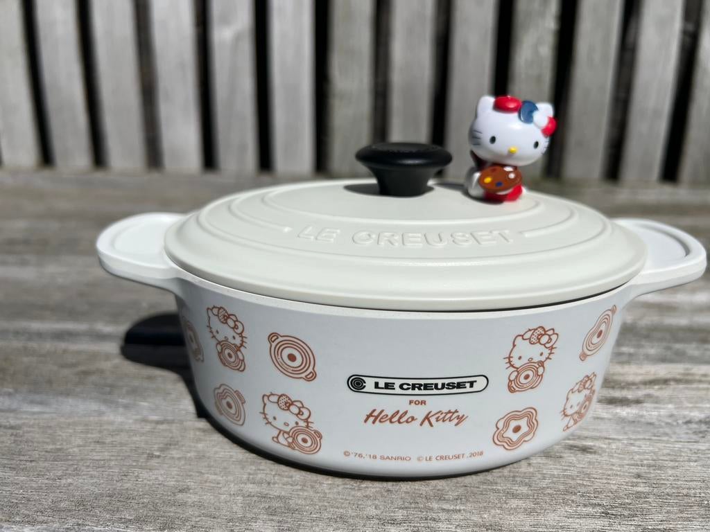 Le Creuset Hello Kitty mini pan Asia Exclusive (zeldzaam), Overige materialen, Overige typen, Nieuw, Ophalen of Verzenden