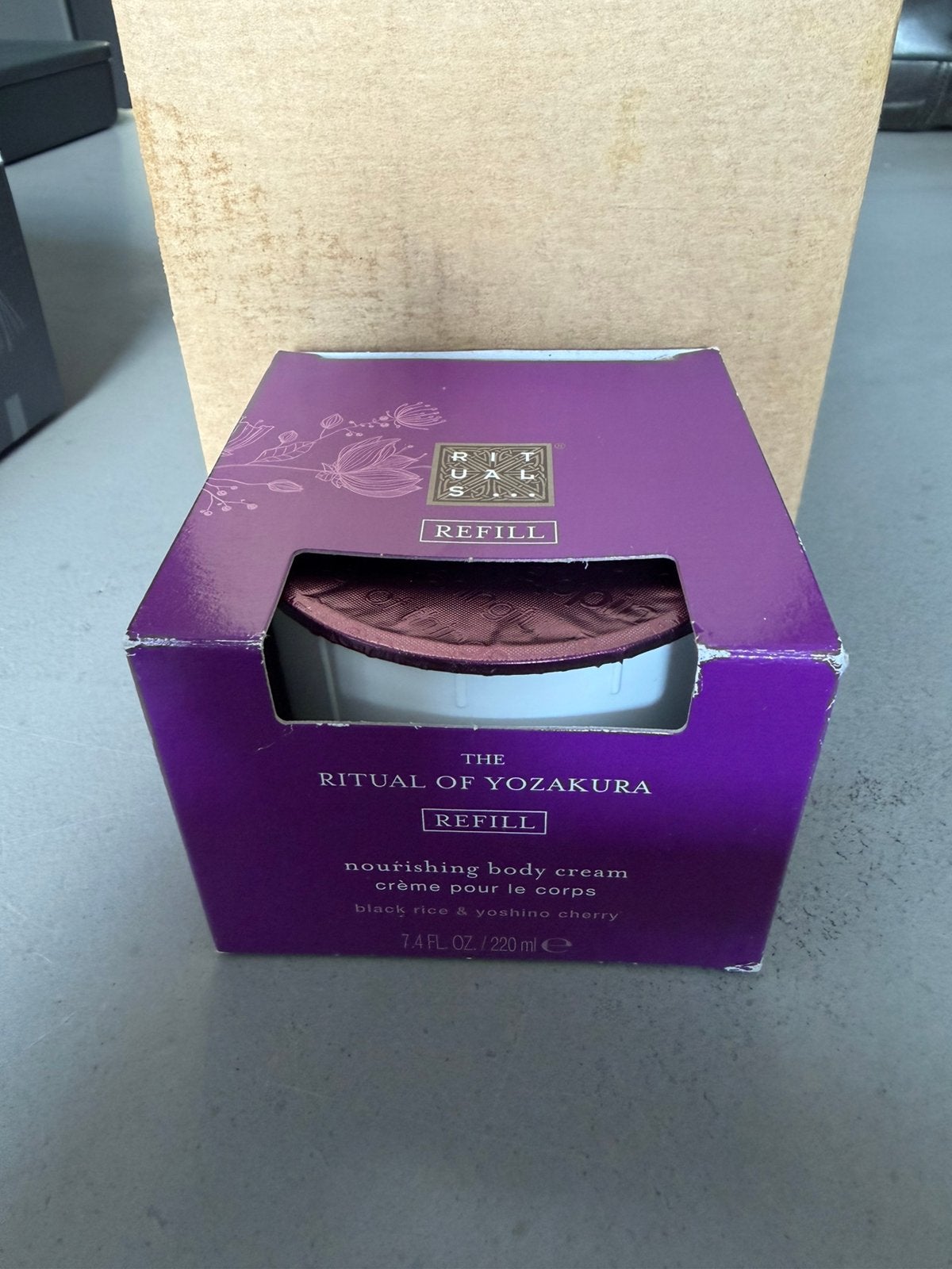 Nieuw Rituals Yozakura navulling body cream 220 ml kunststof, Sieraden, Tassen en Uiterlijk, Ophalen of Verzenden, Nieuw, Bodylotion, Crème of Olie