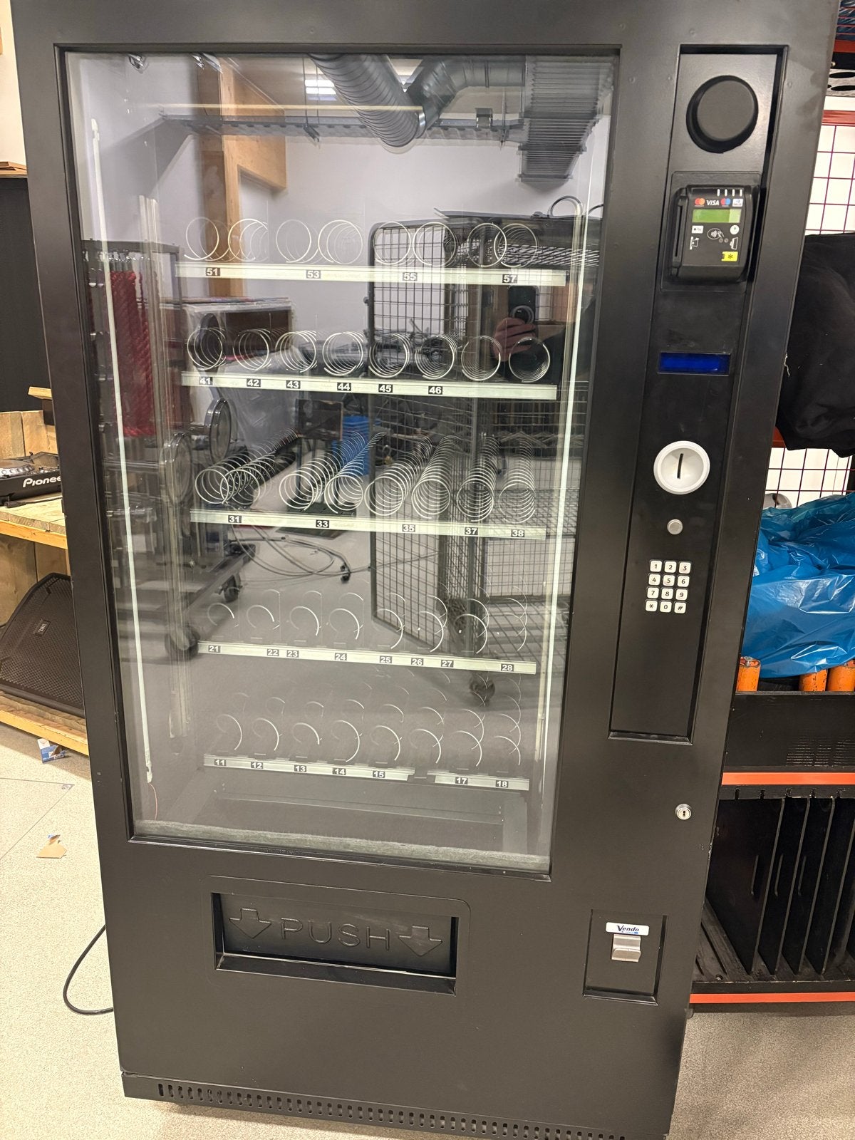 Vendingmachine - Vendo, Ophalen