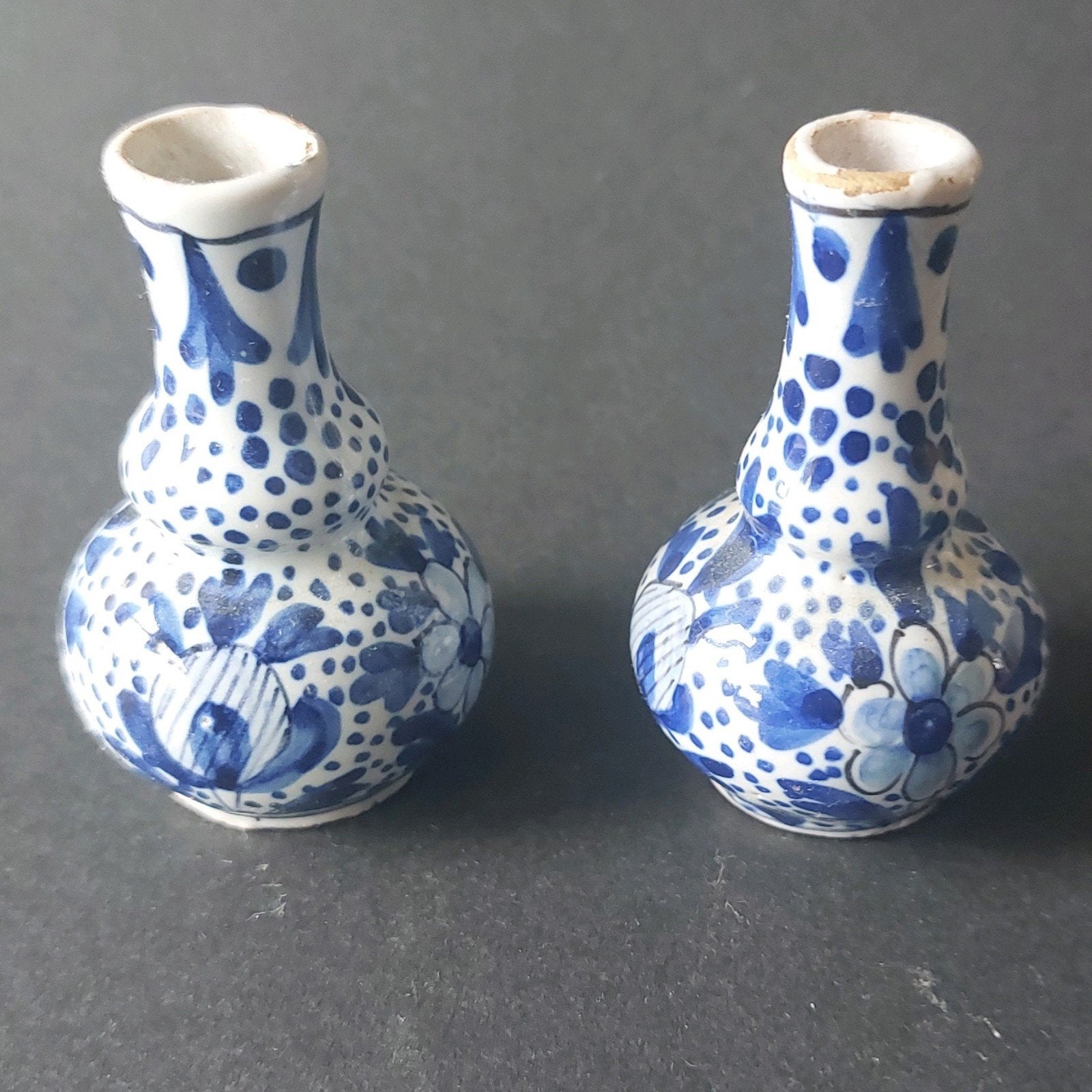 Antieke 18e eeuwse flesvaasjes aardewerk miniatuur Delft, Ophalen of Verzenden