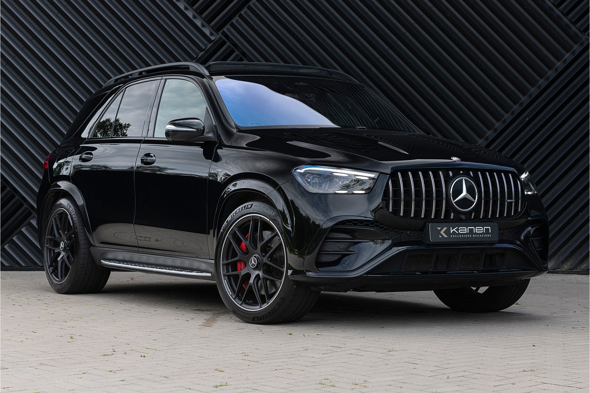 Mercedes-Benz GLE AMG 53 4MATIC+ Distronic+ IHC+ Massage Nig, Auto's, Gebruikt, GLE, Zwart, Bedrijf