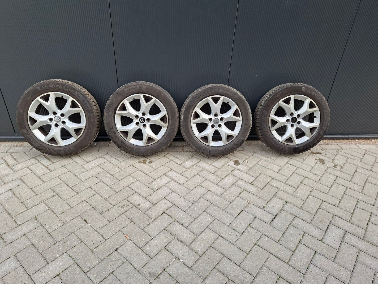 Citroën C5 velgen met Michelin Alpine 6 winterbanden, Ophalen, Gebruikt, Banden en Velgen, 17 inch