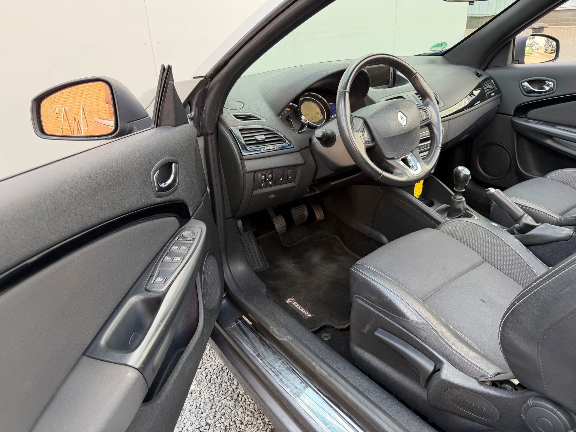 Renault Mégane Coupé-Cabriolet 1.4 TCE GT-Line | 2013 |, Auto's, Voorwielaandrijving, Euro 5, Gebruikt, 4 cilinders