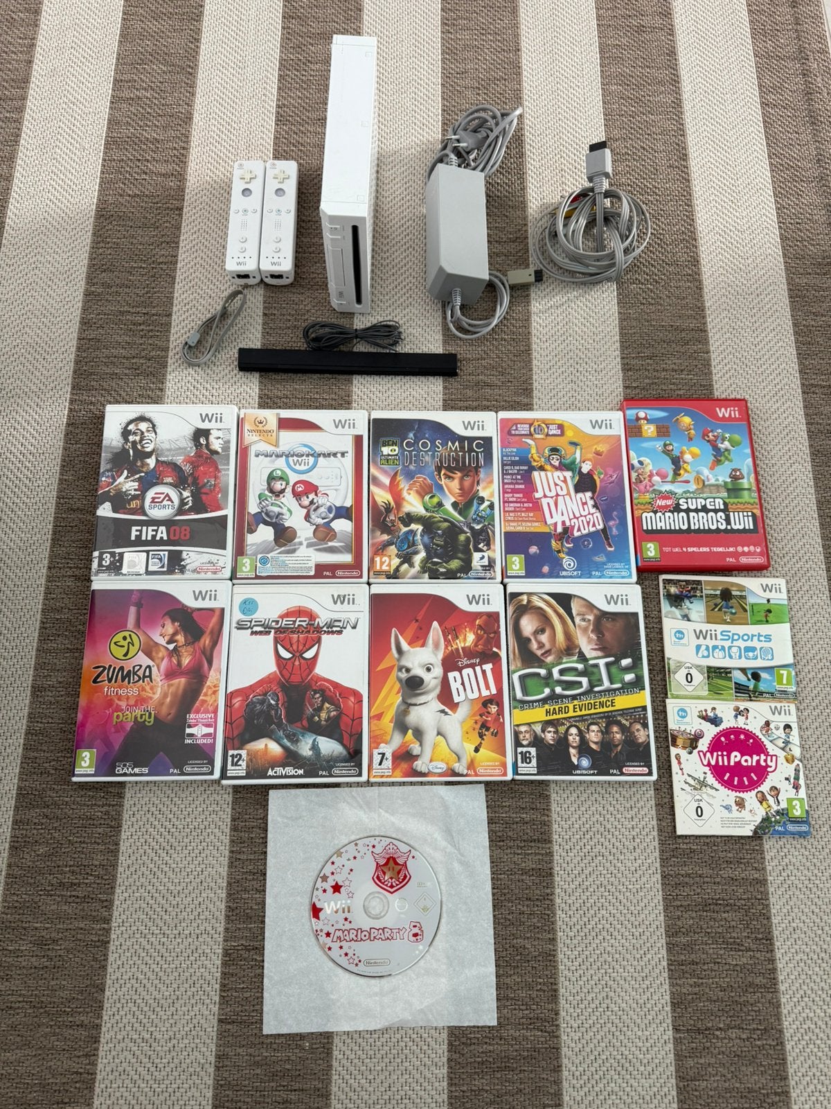 Nintendo Wii set!, Spelcomputers en Games, Ophalen of Verzenden, Zo goed als nieuw, Met 2 controllers