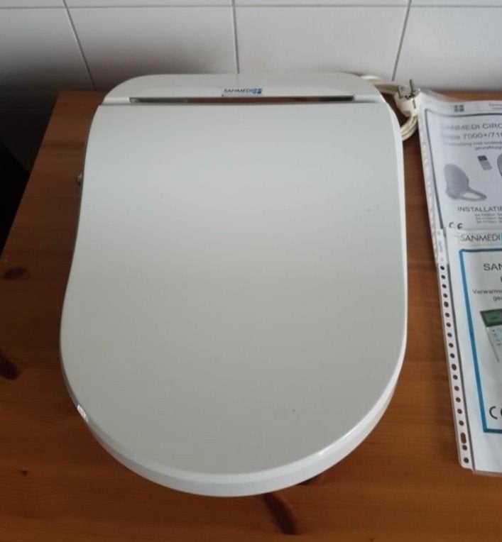 Sanmedi Circuman Usapa 7100+ Toiletzitting met Douche, Ophalen