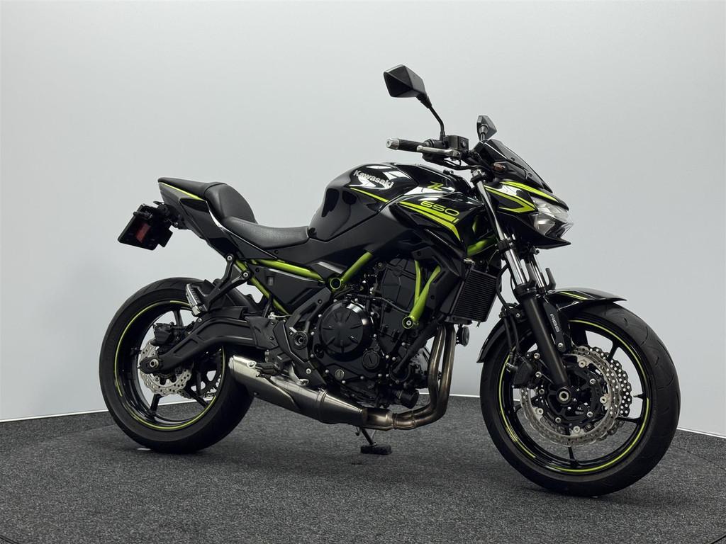 Kawasaki Z650 ABS, LED Verlichting, 649 cc, Bedrijf, 12 t/m 35 kW