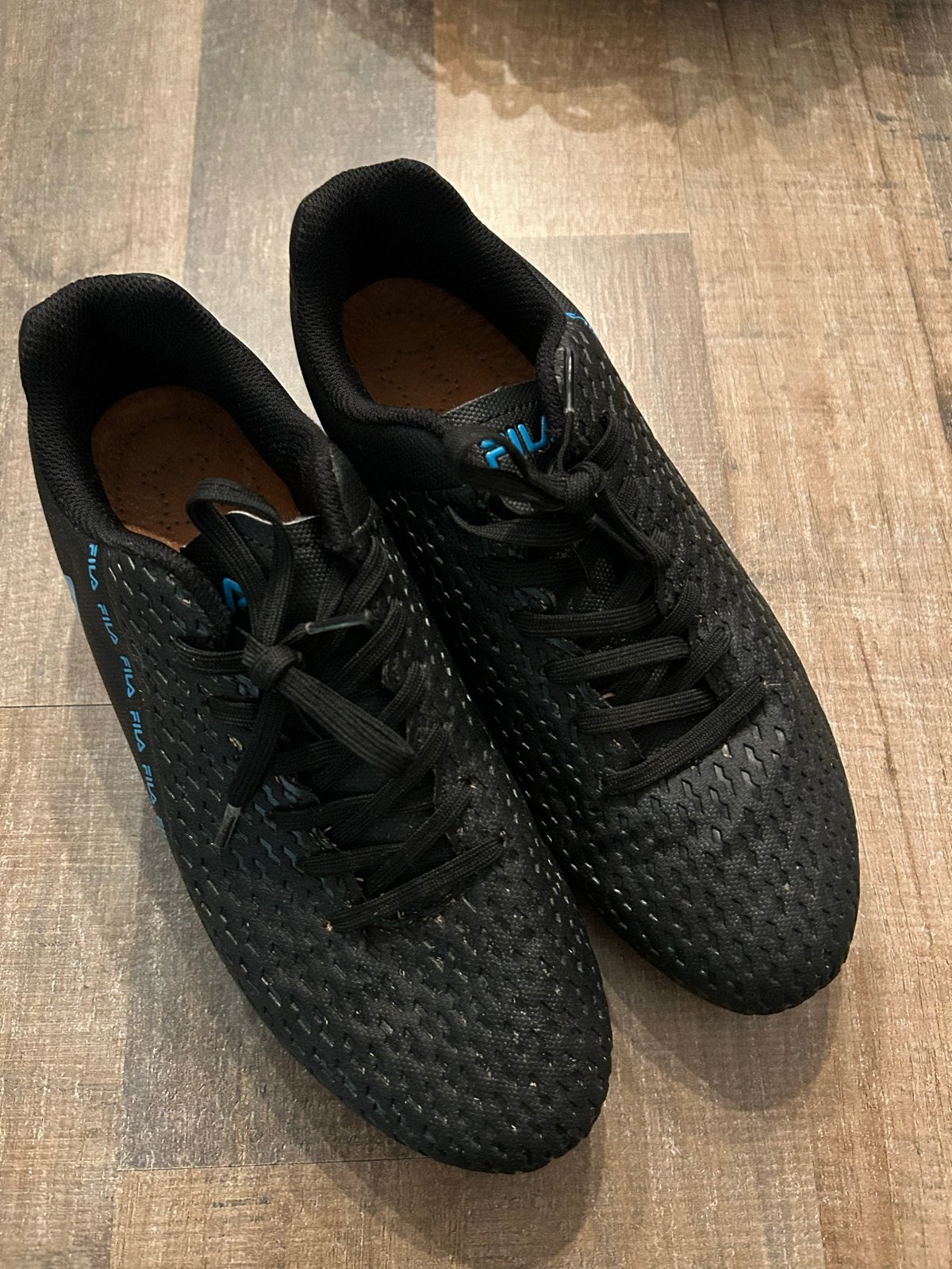 Voetbalschoen Fila maat 40, Ophalen of Verzenden, Zo goed als nieuw, Schoenen