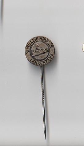 volmetaal scheepvaartspeld Fa W.D.Eerland Lekkerkerk, Ophalen of Verzenden, Overige onderwerpen, Speldje of Pin
