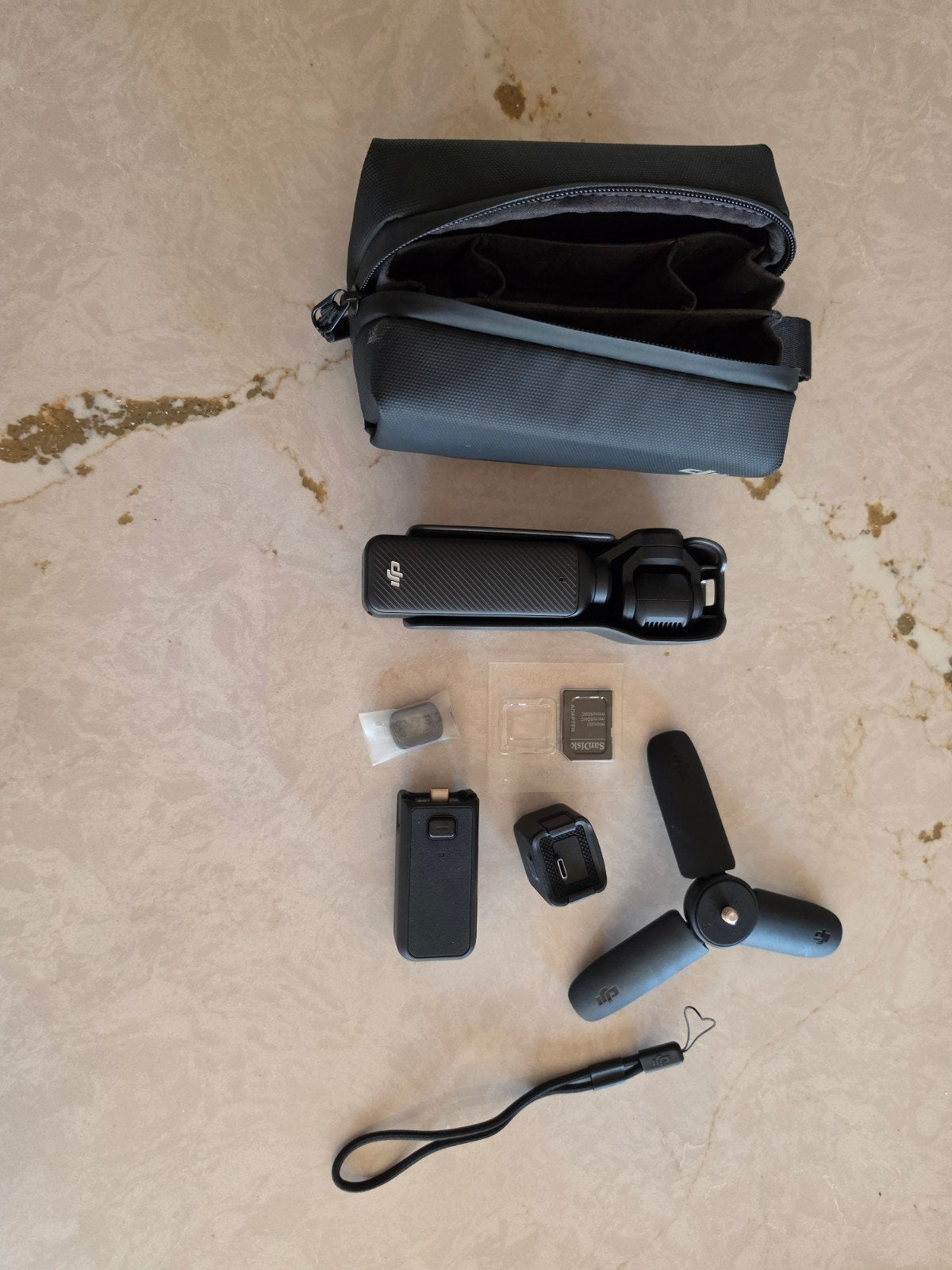 DJI Osmo Creator Combo (excl. Mic2) - Zo goed als nieuw, Overige soorten, Zo goed als nieuw, Camera, Ophalen