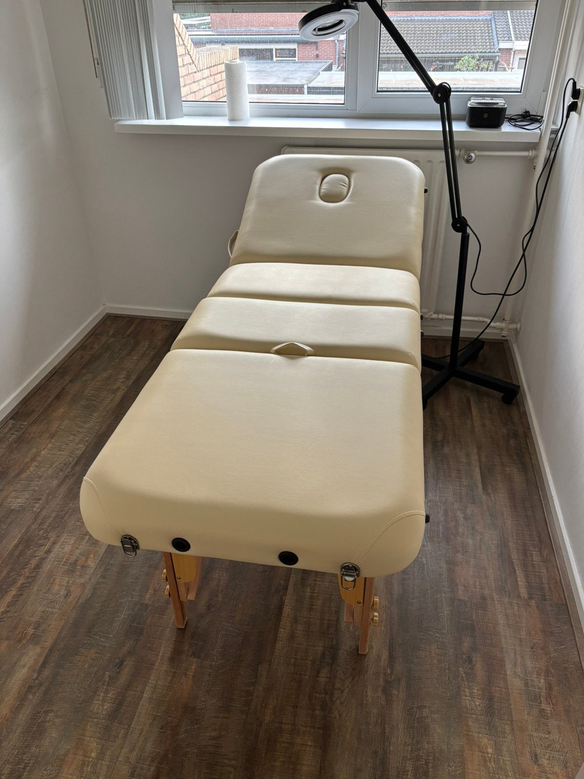 VIP 4 massagetafel Restpro met loeplamp, Ophalen, Zo goed als nieuw, Massagetafel