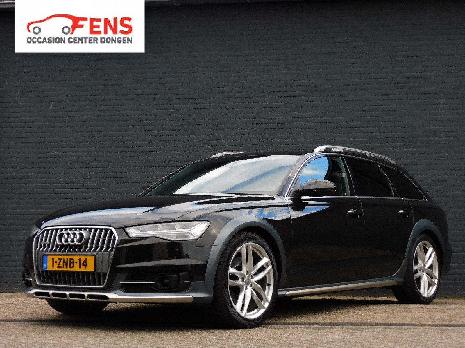 Audi A6 Allroad quattro 3.0 TDI Premium Edition CARPLAY/ANDR, Auto's, Audi, Automaat, Gebruikt, 2500 kg, Zwart