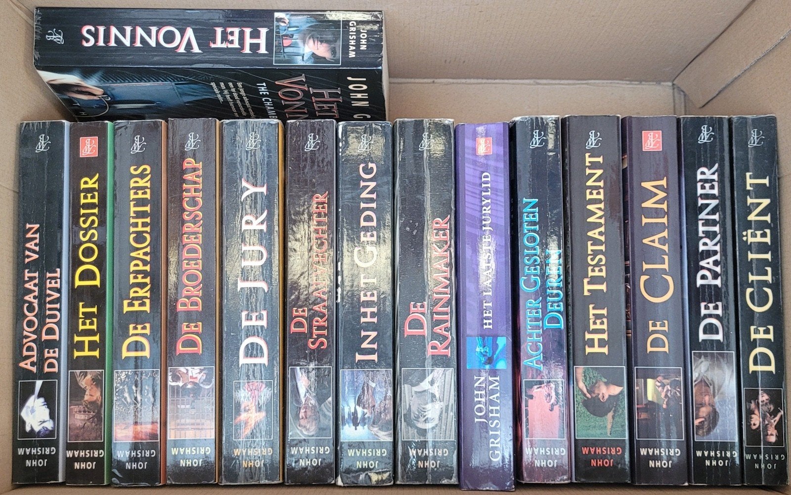 Grote collectie John Grisham boeken - 15 stuks, Ophalen, Gelezen, John Grisham, Nederland