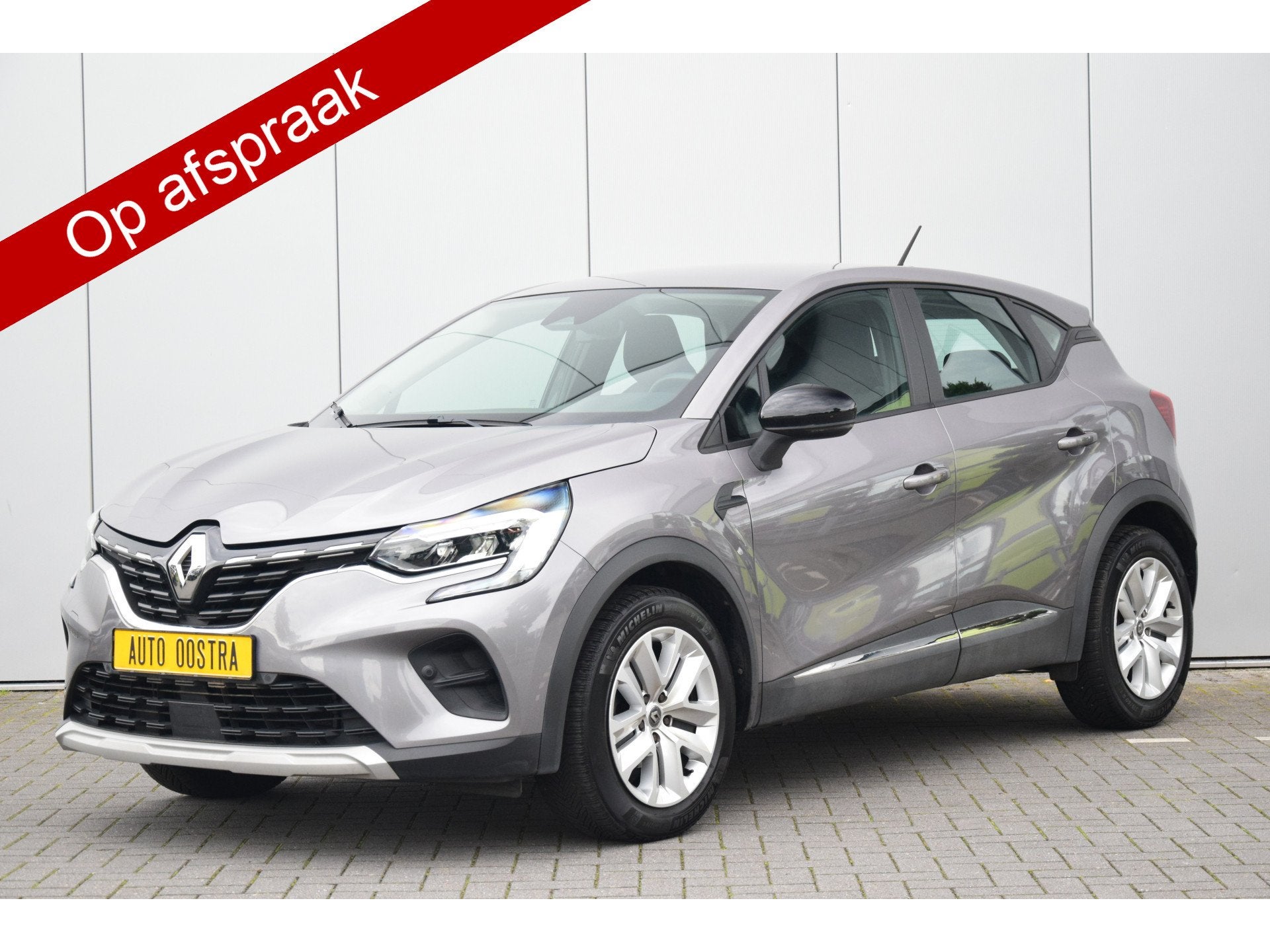 Renault Captur 1.0 TCe 100 Zen Navi/Camera Pdc 49dkm!, Auto's, Voorwielaandrijving, Gebruikt, Zwart, 1165 kg