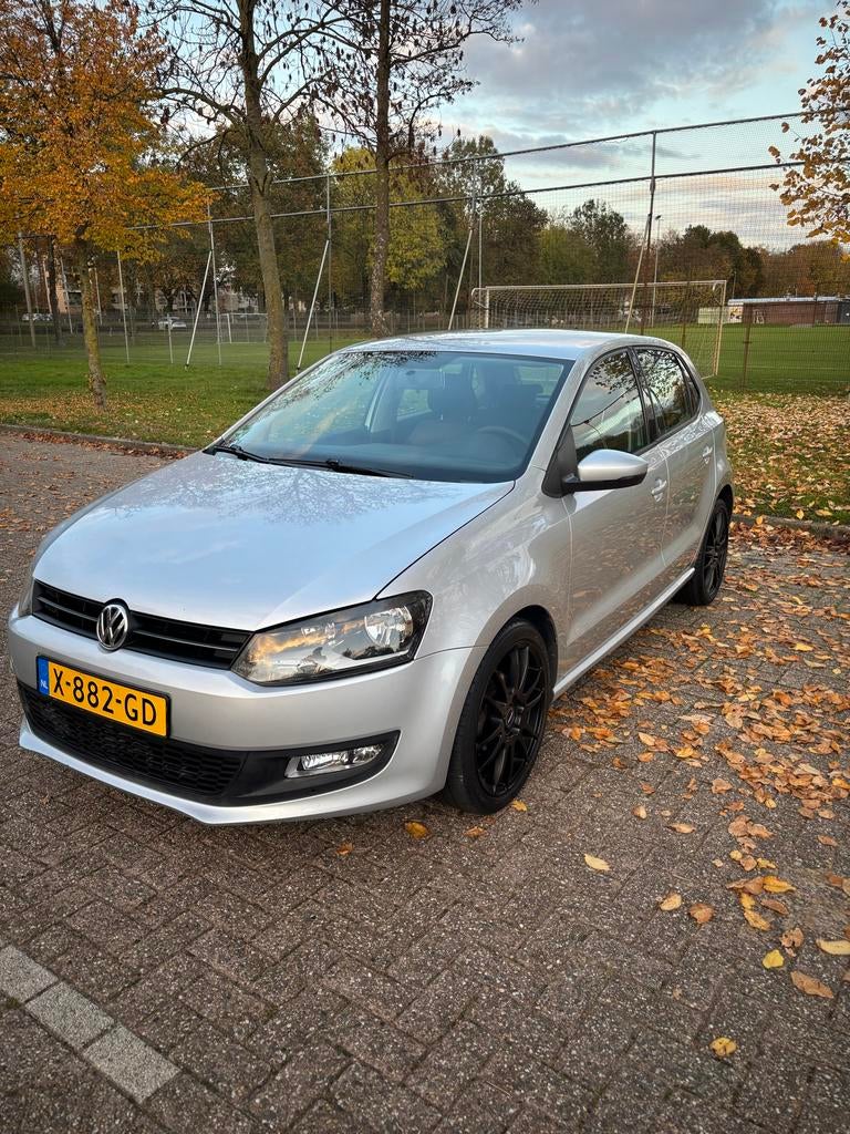 Volkswagen Polo 1.4 16V FSI 63KW 2009 Grijs, Auto's, Voorwielaandrijving, 970 kg, Stof, 40 €/maand