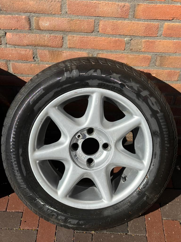 15 inch Ford Softline velgen (banden aan vervanging toe), Ophalen, Gebruikt, 15 inch, Velg(en)