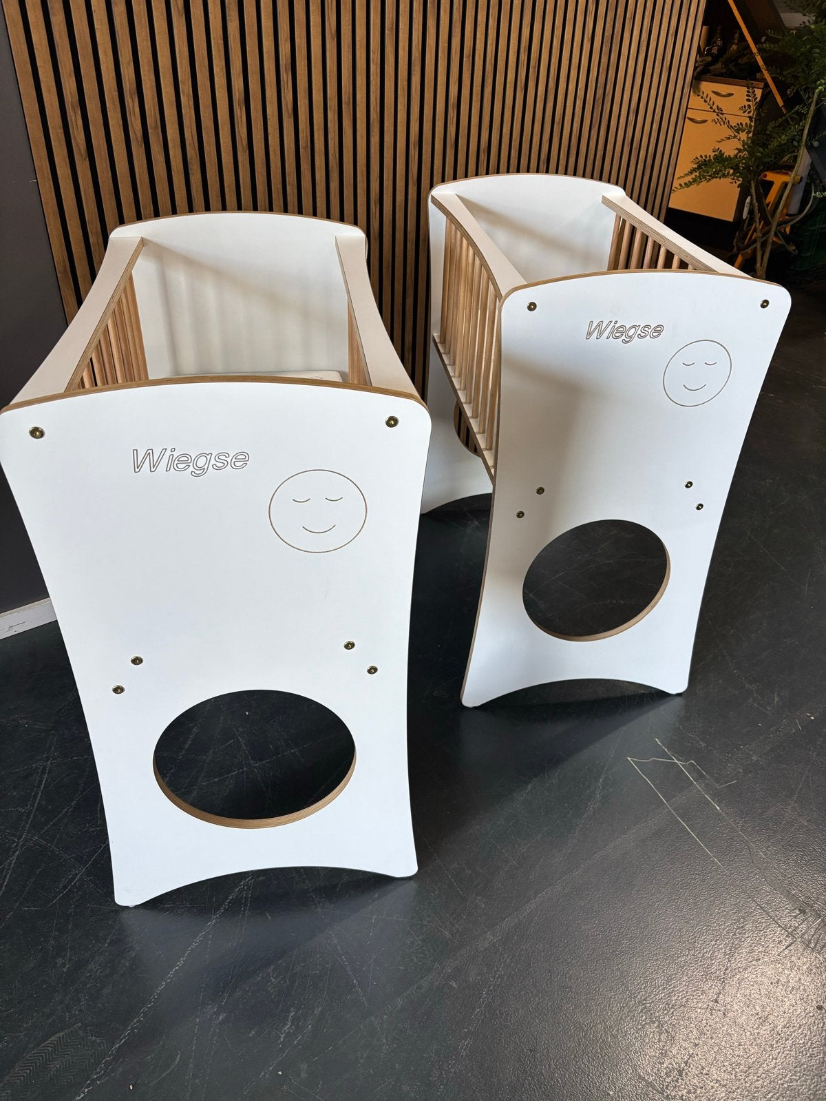 Wiegse Wiegjes - Set van 2 (Wit/Hout), Kinderen en Baby's, Babywiegjes en Ledikanten, Gebruikt, Wieg, Ophalen