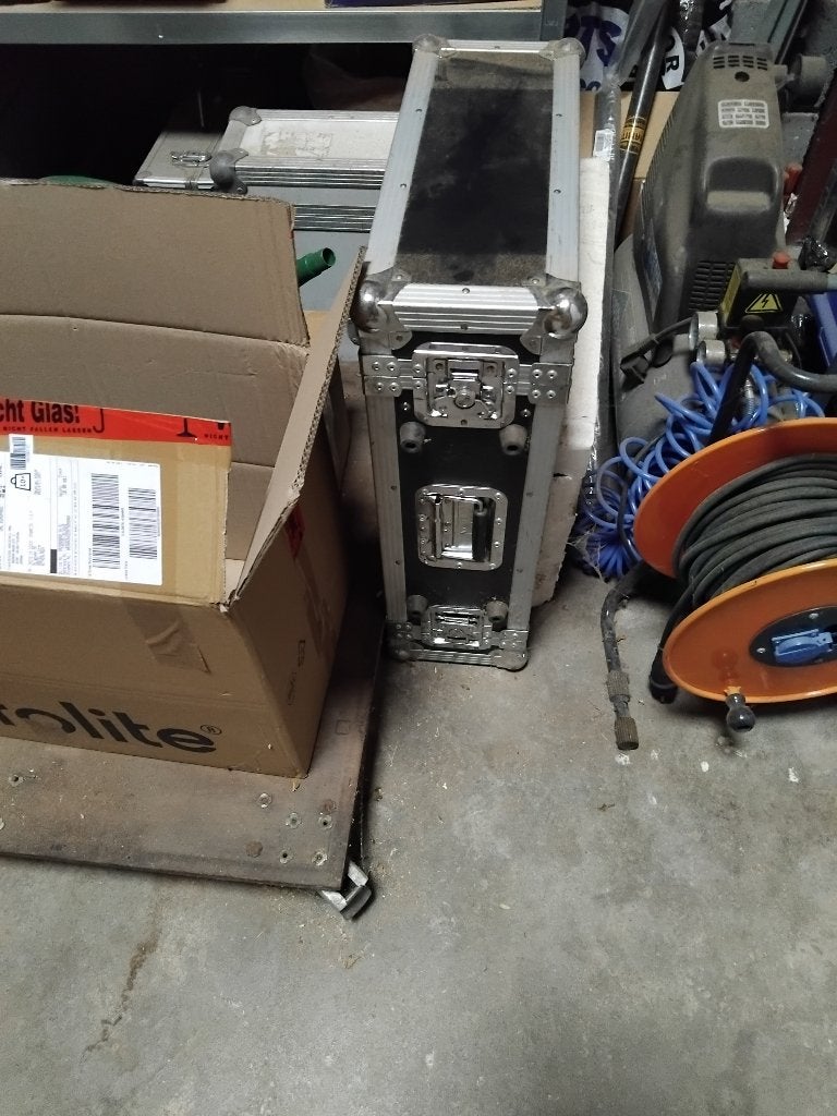 19 inch Flightcase 3 he hoogte, Www.highlite.com, Ger@dynamite-pa.nl, Zo goed als nieuw, Highlite